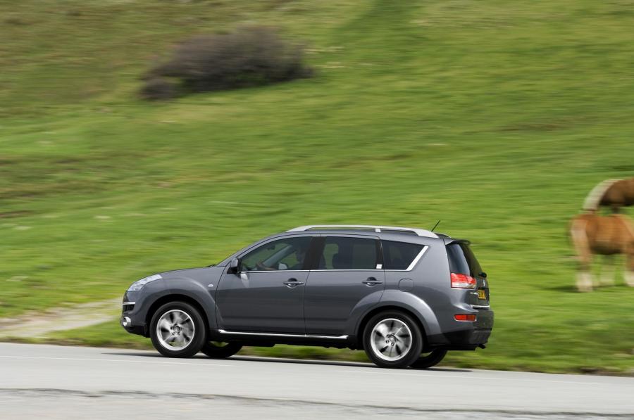  Citroen C-Crosser 2008 года  (фото 4 из 144)